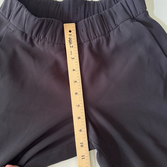 Lululemon On The Fly Wide Leg Woven Casual Pants Women’s size 4 - Picture 10 of 13